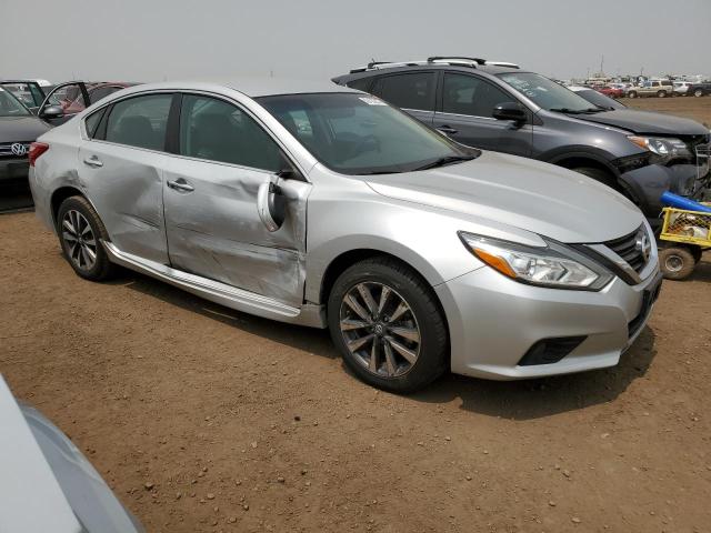 Photo 4 from auction – 2017 NISSAN ALTIMA 2.5 with VIN 1N4AL3AP8HC188064