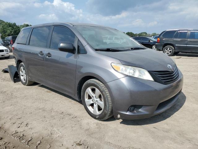 Photo 4 from auction – 2015 TOYOTA SIENNA with VIN 5TDZK3DC3FS565291