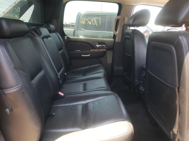 Photo 10 from auction – 2011 CHEVROLET AVALANCHE with VIN 3GNTKGE32BG156579