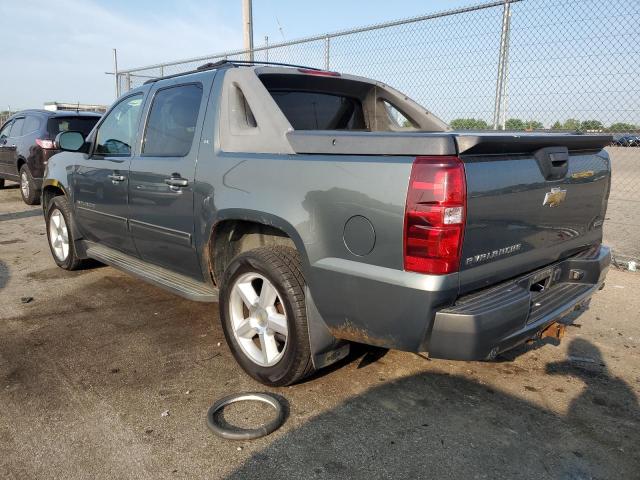 Photo 2 from auction – 2011 CHEVROLET AVALANCHE with VIN 3GNTKFE32BG147410