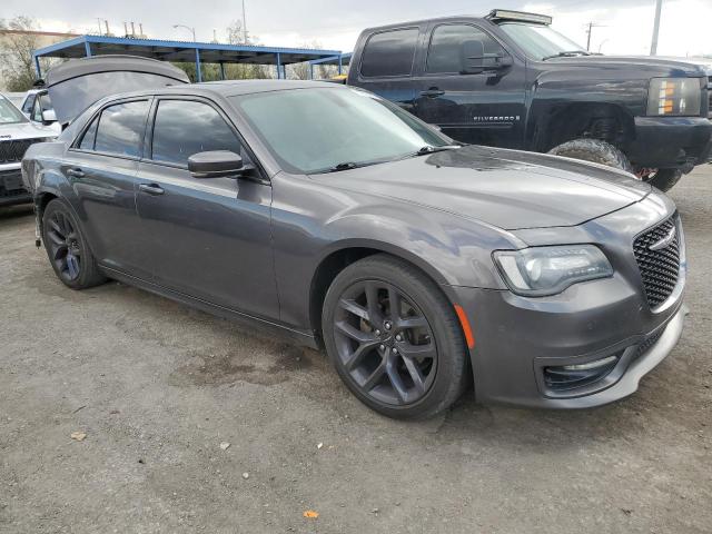 Foto 4 de la subasta – 2018 CHRYSLER 300 S con VIN 2C3CCABG0JH274563