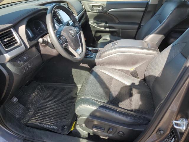 Фото 7 с аукциона – 2019 TOYOTA HIGHLANDER с VIN 5TDDGRFH0KS071097