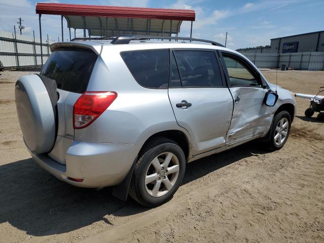 Photo 3 from auction – 2006 TOYOTA RAV4 with VIN JTMBD33V966010067