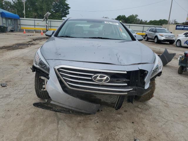 Photo 5 from auction – 2017 HYUNDAI SONATA SE with VIN 5NPE24AF7HH482765