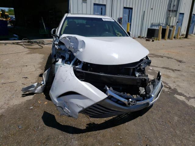 Photo 12 from auction – 2017 TOYOTA CAMRY LE with VIN 4T1BF1FK9HU690238