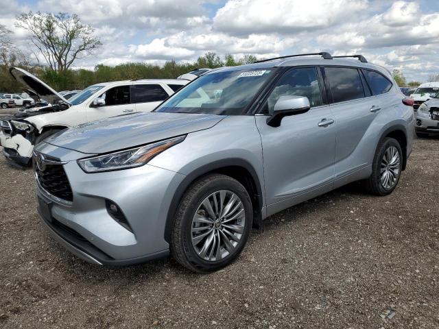 TOYOTA HIGHLANDER 2020 with VIN 5TDFZRBH8LS007464 - Photo from auction
