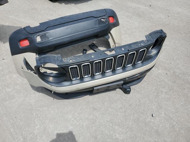 Photo 13 from auction – 2016 JEEP RENEGADE L with VIN ZACCJBBT2GPE00210