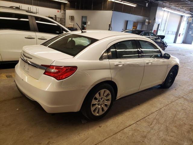 Снимка 3 от търг – 2012 CHRYSLER 200 LX с VIN 1C3CCBAB0CN158169