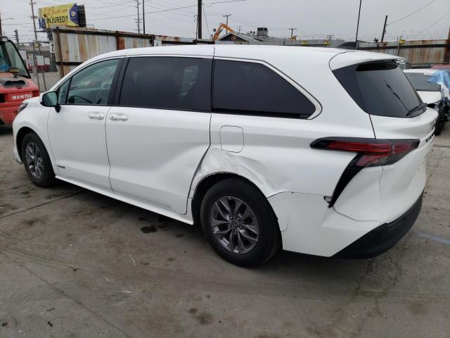 Photo 2 from auction – 2021 TOYOTA SIENNA LE with VIN 5TDKRKECXMS045012