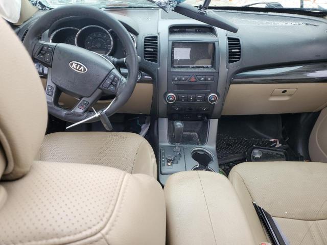 Photo 8 from auction – 2011 KIA SORENTO EX with VIN 5XYKUDA21BG150667