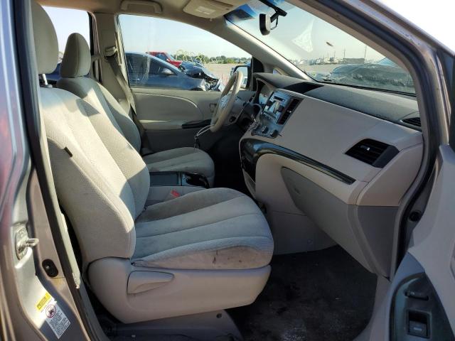Photo 7 from auction – 2011 TOYOTA SIENNA LE with VIN 5TDKK3DC2BS012479