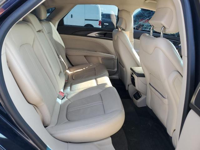 Photo 10 from auction – 2017 LINCOLN MKZ RESERV with VIN 3LN6L5E99HR649857