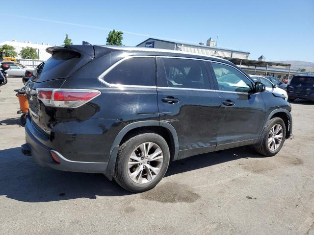 Photo 3 from auction – 2015 TOYOTA HIGHLANDER with VIN 5TDJKRFHXFS130356