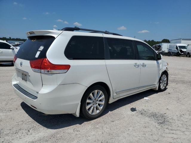 Photo 3 from auction – 2012 TOYOTA SIENNA XLE with VIN 5TDYK3DC9CS213274