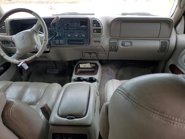 Photo 8 from auction – 2000 CADILLAC ESCALADE L with VIN 1GYEK63R8YR230285