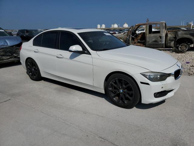 Photo 4 from auction – 2014 BMW 320 I with VIN WBA3B1C58EK132503