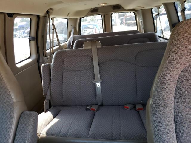 Photo 10 from auction – 2003 CHEVROLET EXPRESS G2 with VIN 1GAGG25U731212919