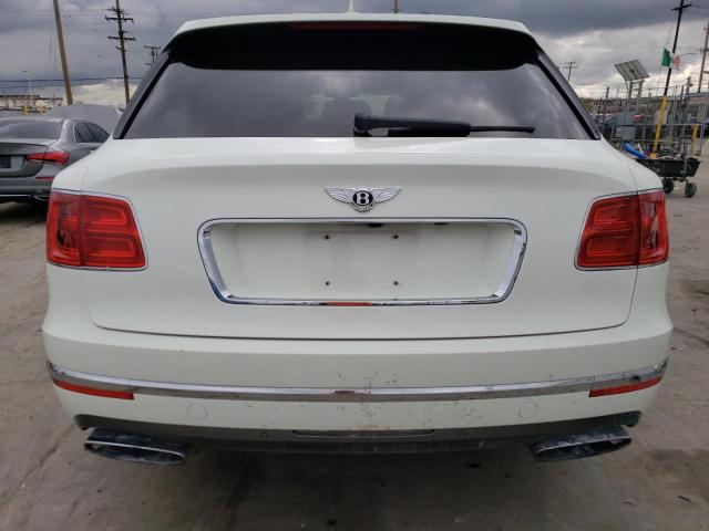 Photo 6 from auction – 2017 BENTLEY BENTAYGA with VIN SJAAC2ZV7HC016035