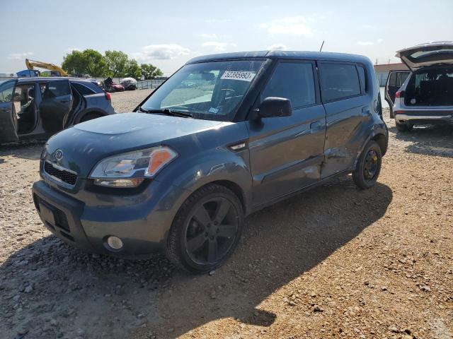 KIA SOUL + 2010 with VIN KNDJT2A28A7069535 - Photo from auction