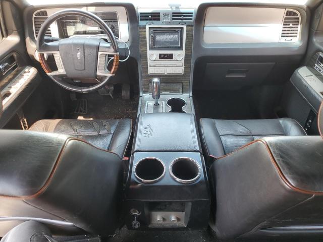 Photo 8 from auction – 2007 LINCOLN NAVIGATOR with VIN 5LMFU275X7LJ08672
