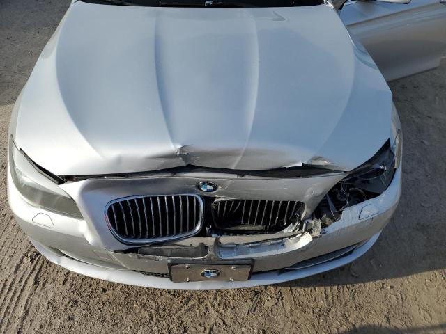 Photo 11 from auction – 2011 BMW 528 I with VIN WBAFR1C56BDS36738