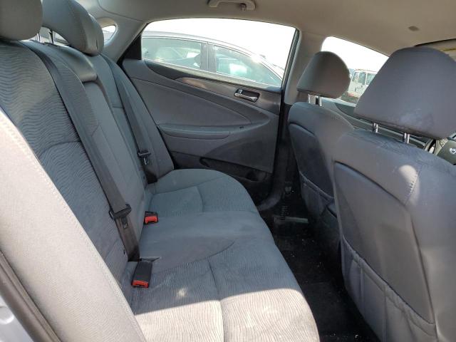 Photo 10 from auction – 2015 HYUNDAI SONATA HYB with VIN KMHEC4A46FA119563