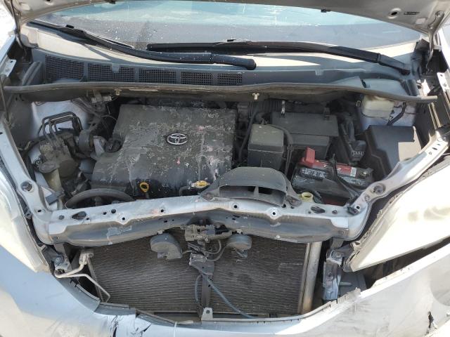 Photo 12 from auction – 2011 TOYOTA SIENNA XLE with VIN 5TDYK3DC9BS170487