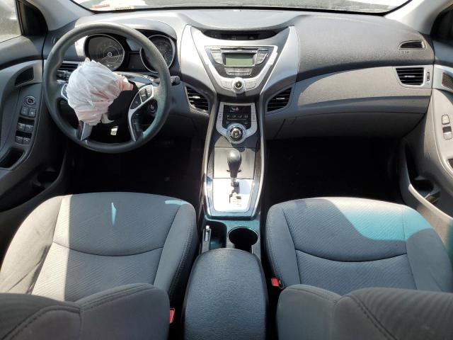 Photo 8 from auction – 2012 HYUNDAI ELANTRA GL with VIN 5NPDH4AE0CH062596