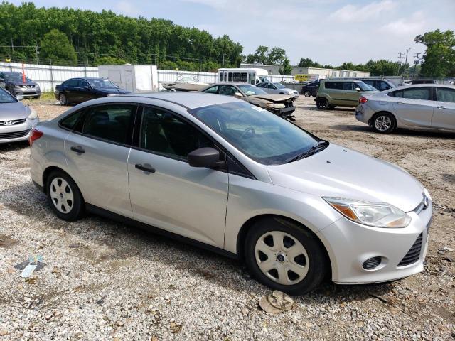 Photo 4 from auction – 2014 FORD FOCUS S with VIN 1FADP3E2XEL197067