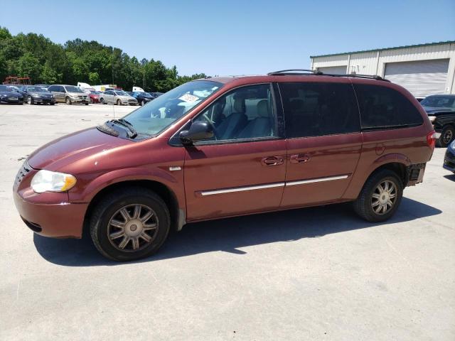 CHRYSLER TOWN & COU 2007 with VIN 2A4GP54L77R193205 - Photo from auction