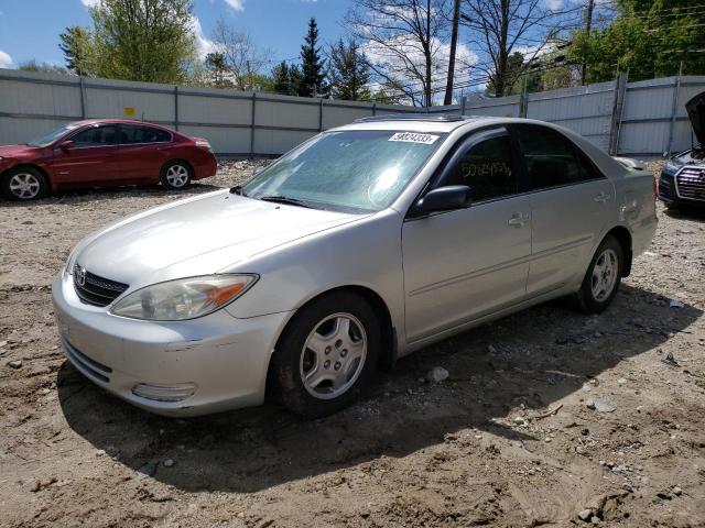 TOYOTA CAMRY LE 2003 with VIN 4T1BF32K43U564847 - Photo from auction