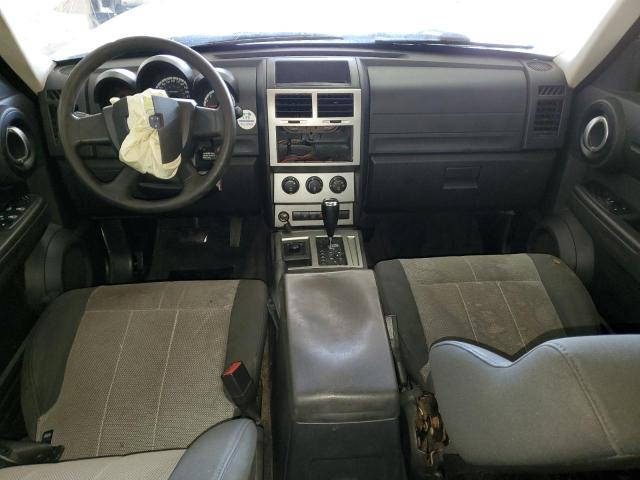Photo 8 from auction – 2007 DODGE NITRO SXT with VIN 1D8GU28K17W691973
