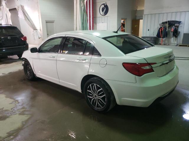 Фото 2 с аукциона – 2014 CHRYSLER 200 LX с VIN 1C3CCBAB2EN207522