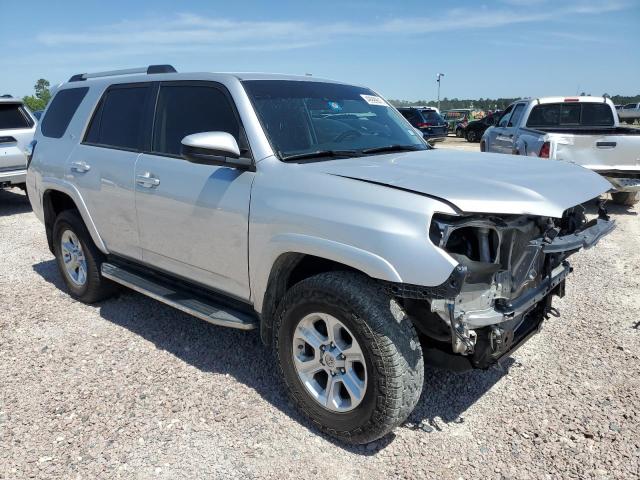 Photo 4 from auction – 2020 TOYOTA 4RUNNER SR with VIN JTEBU5JR0L5749391