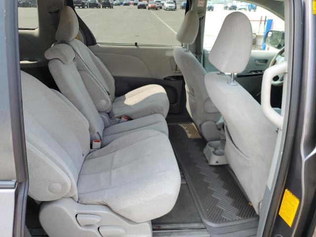Photo 11 from auction – 2012 TOYOTA SIENNA LE with VIN 5TDKK3DCXCS210082