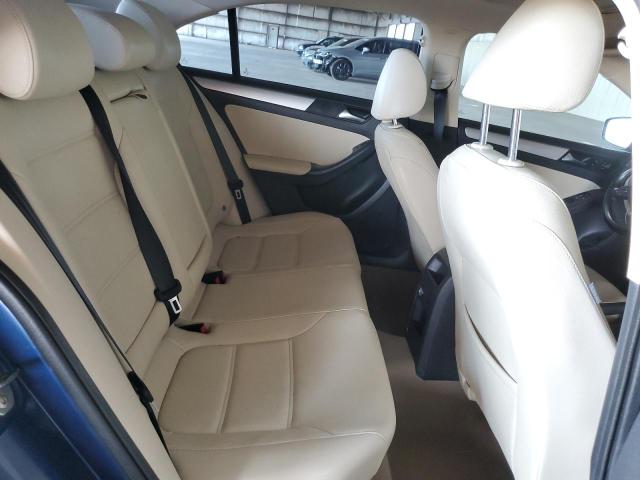 Photo 10 from auction – 2011 VOLKSWAGEN JETTA TDI with VIN 3VWLL7AJ6BM128163