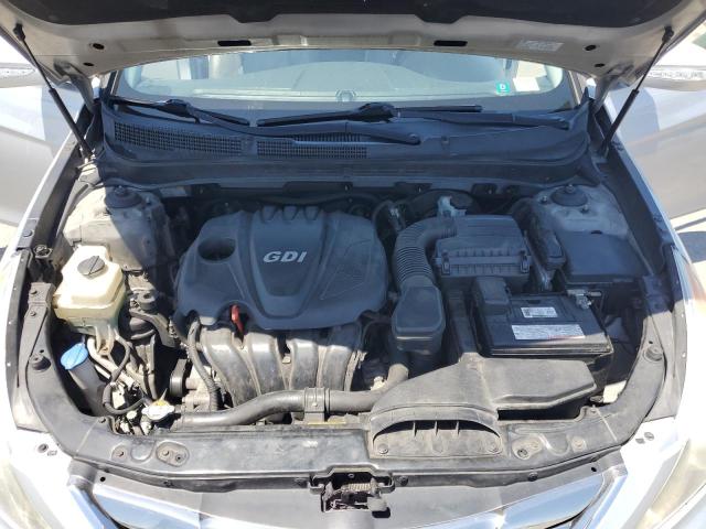 Photo 11 from auction – 2011 HYUNDAI SONATA SE with VIN 5NPEC4AC2BH019572