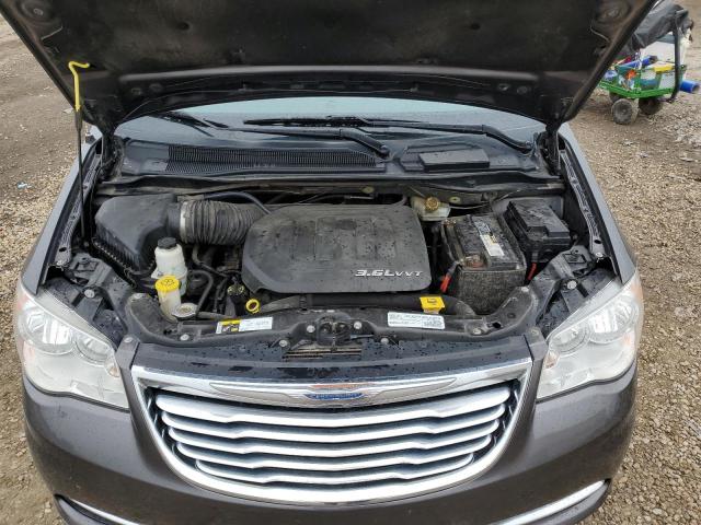 Photo 12 from auction – 2016 CHRYSLER TOWN & COU with VIN 2C4RC1BG0GR199260