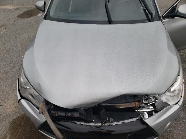 Photo 11 from auction – 2017 TOYOTA CAMRY LE with VIN 4T1BF1FK5HU747180