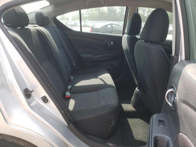 Photo 10 from auction – 2018 NISSAN VERSA S with VIN 3N1CN7AP1JL805435