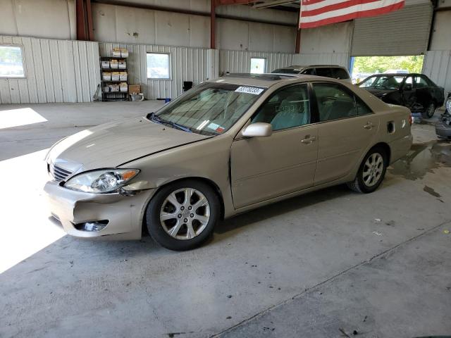 TOYOTA CAMRY LE 2005 with VIN 4T1BE30K05U018359 - Photo from auction