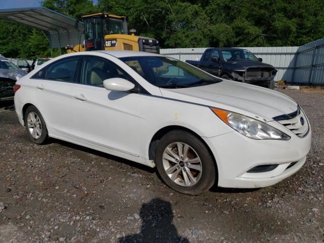 Photo 4 from auction – 2013 HYUNDAI SONATA GLS with VIN 5NPEB4AC0DH709729