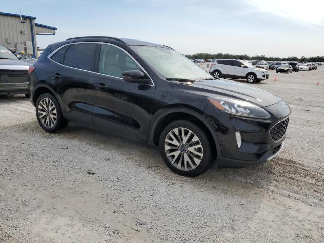 Photo 4 from auction – 2020 FORD ESCAPE TIT with VIN 1FMCU9J99LUB18060