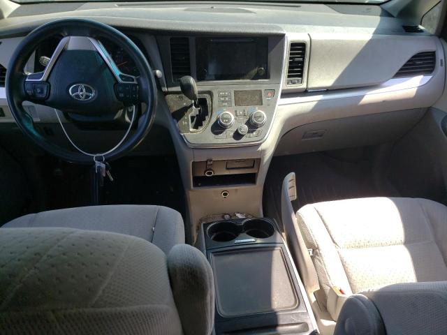 Photo 8 from auction – 2015 TOYOTA SIENNA LE with VIN 5TDJK3DC1FS102840