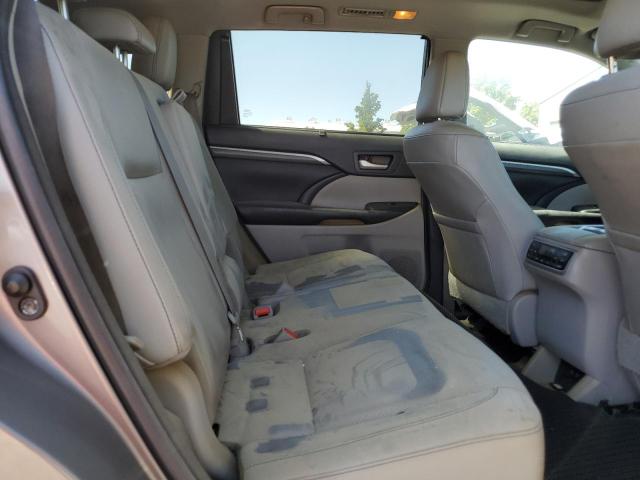 Photo 10 from auction – 2017 TOYOTA HIGHLANDER with VIN 5TDDZRFH0HS436249