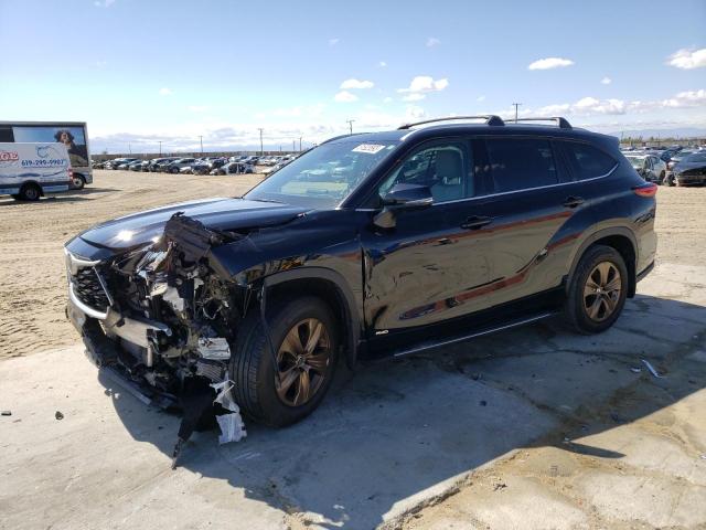 TOYOTA HIGHLANDER 2022 with VIN 5TDABRCH3NS538944 - Photo from auction