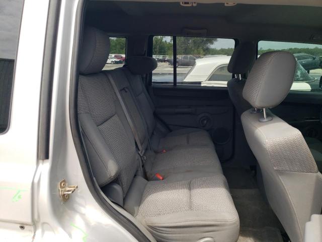 Photo 10 from auction – 2006 JEEP COMMANDER with VIN 1J8HG48N16C127510