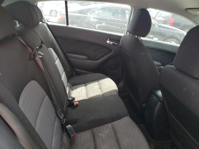 Photo 10 from auction – 2016 KIA FORTE LX with VIN KNAFK5A83G5637237