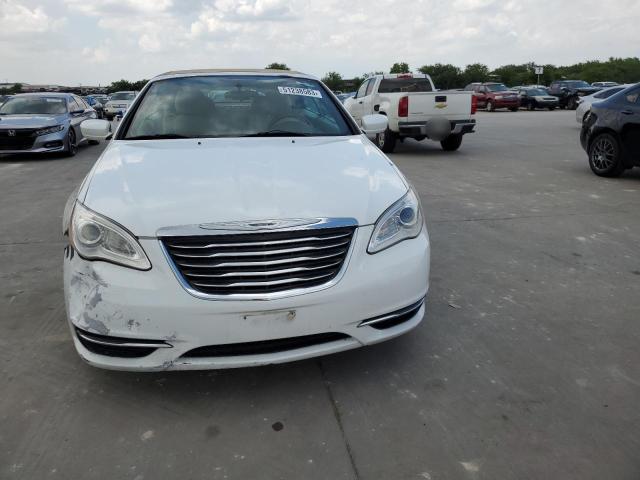 Photo 5 from auction – 2014 CHRYSLER 200 TOURIN with VIN 1C3BCBEB3EN157929