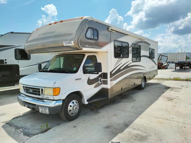 Photo 2 from auction – 2006 FORD ECONOLINE with VIN 1FDXE45S16DA71853